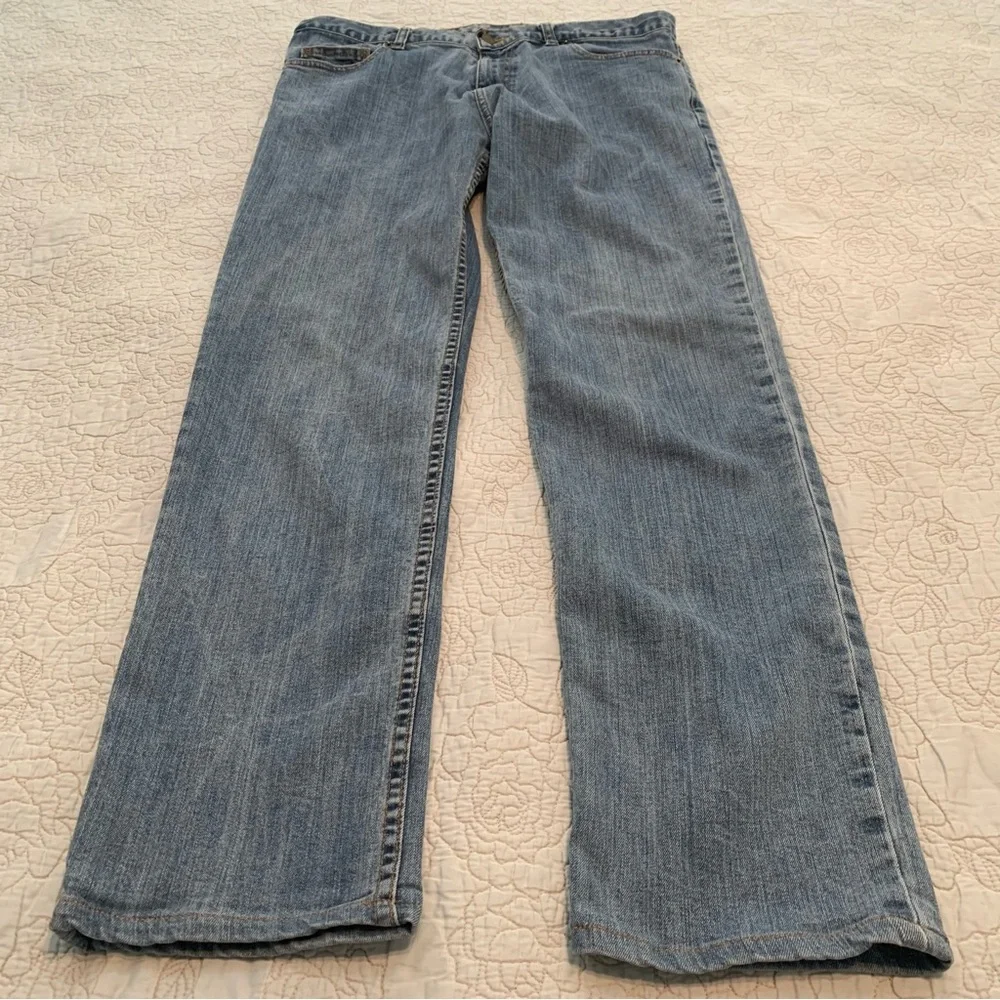 Men’s Dearborn Slim Fit Medium Wash Denim Jeans * 36 X 30